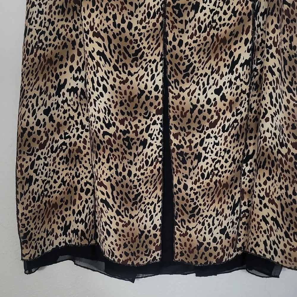 Sunny Leigh Leopard Print 100% Silk Skirt Size 12 Midi Knee Y2K Whimsigoth 90s